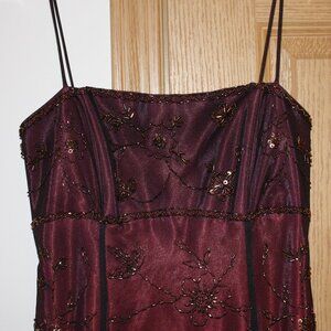 Linda Bernell Blondie Nites Burgandy prom dress size 3
